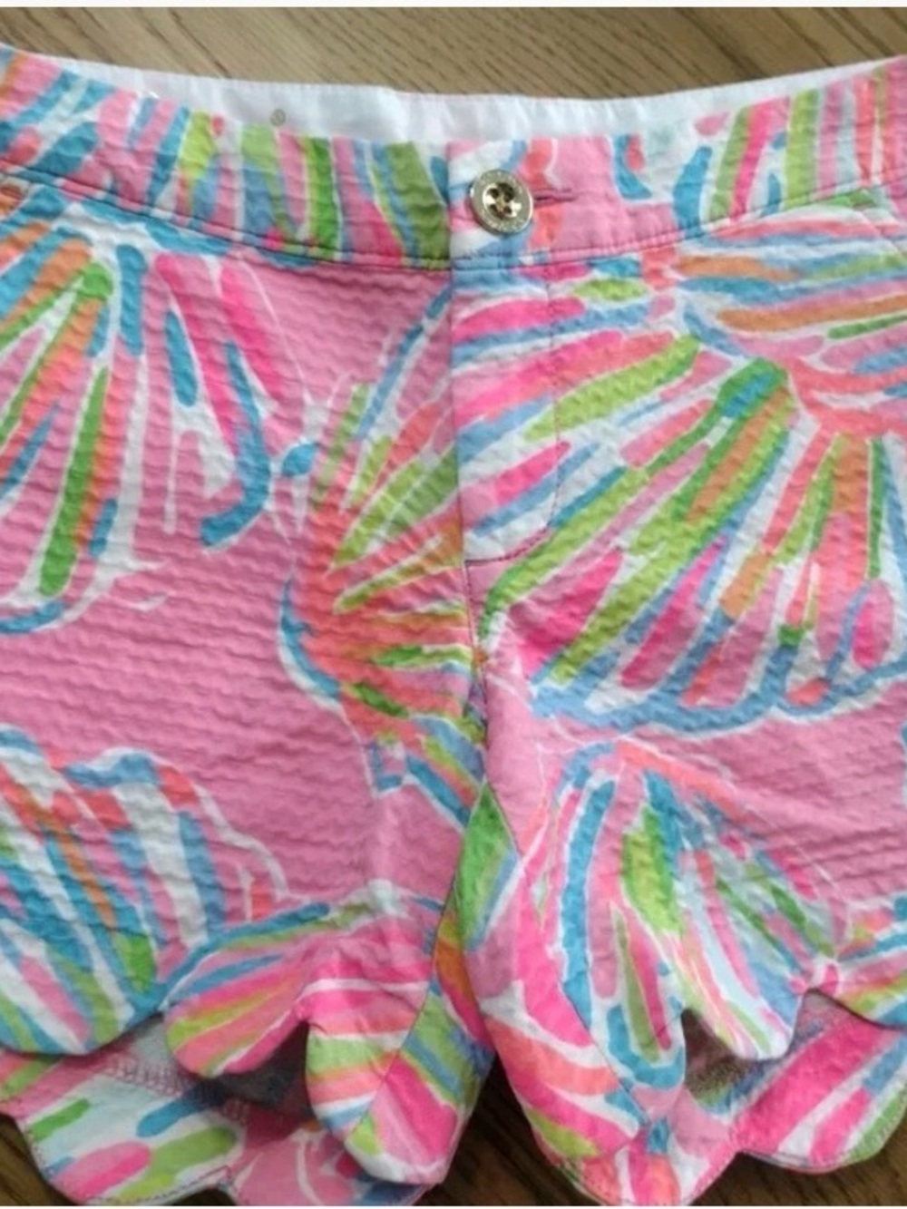 Lilly Pulitzer Buttercup Shorts | Pink Tropical Print | Scalloped Hem | NWOT - Picture 7 of 10